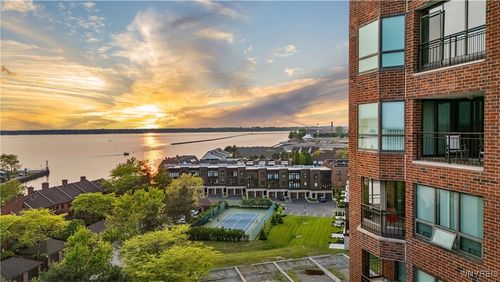 801 Admirals Walk Circle, Buffalo, NY, 14202 | Card Image