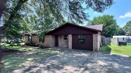 4905 Fernwood Dr, Texarkana, AR, 71854-1725 | Card Image