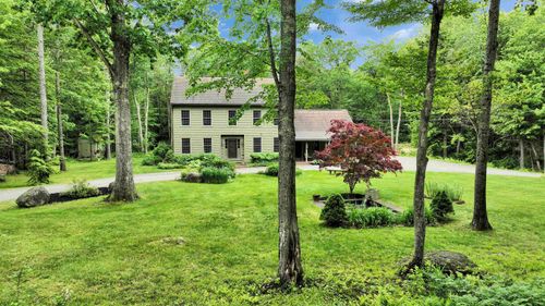 42-49 Old Bennington Rd, Greenfield, NH, 03047-4028 | Card Image