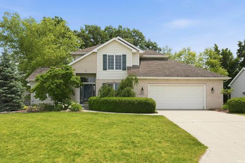 635 Deer Cliff Ct, Fort Wayne, IN, 46804-3559 | Card Image
