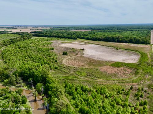 0001 Hwy 3, Lambert, MS, 38643 | Card Image