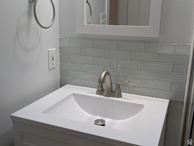 Master bedroom bathroom | Image 14