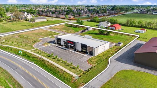 4103 Sw 2nd St, Bentonville, AR, 72712-9121 | Card Image