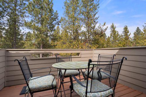 19-17772 W Core Rd, Sunriver, OR, 97707 | Card Image