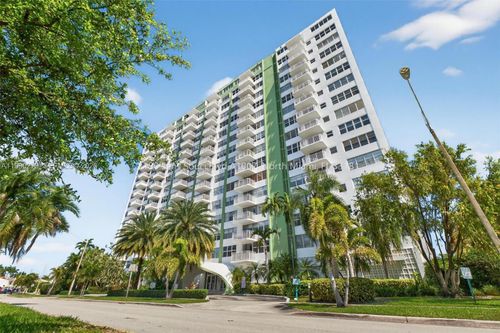 a1007-2150 Sans Souci Blvd, North Miami, FL, 33181-3045 | Card Image