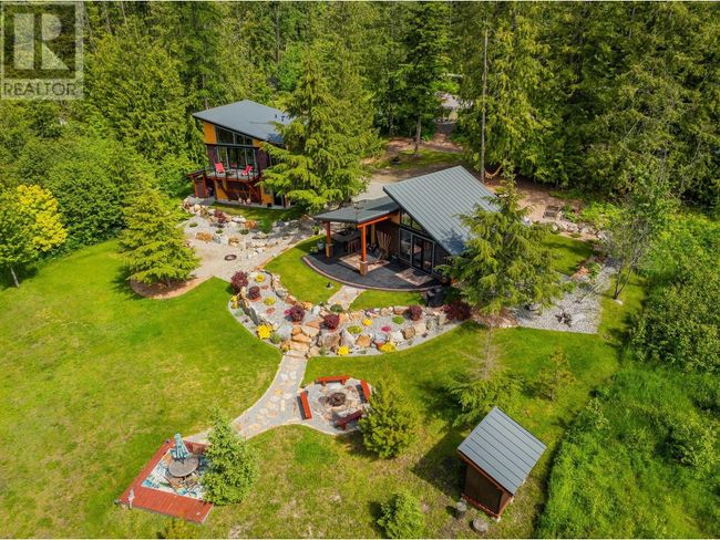 179 Kootenay Lake Rd, House other with 2 bedrooms, 2 bathrooms and 12 parking in Procter BC | Image 89