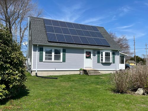 174 Pasture Farm Dr, Middletown, RI, 02842-7906 | Card Image