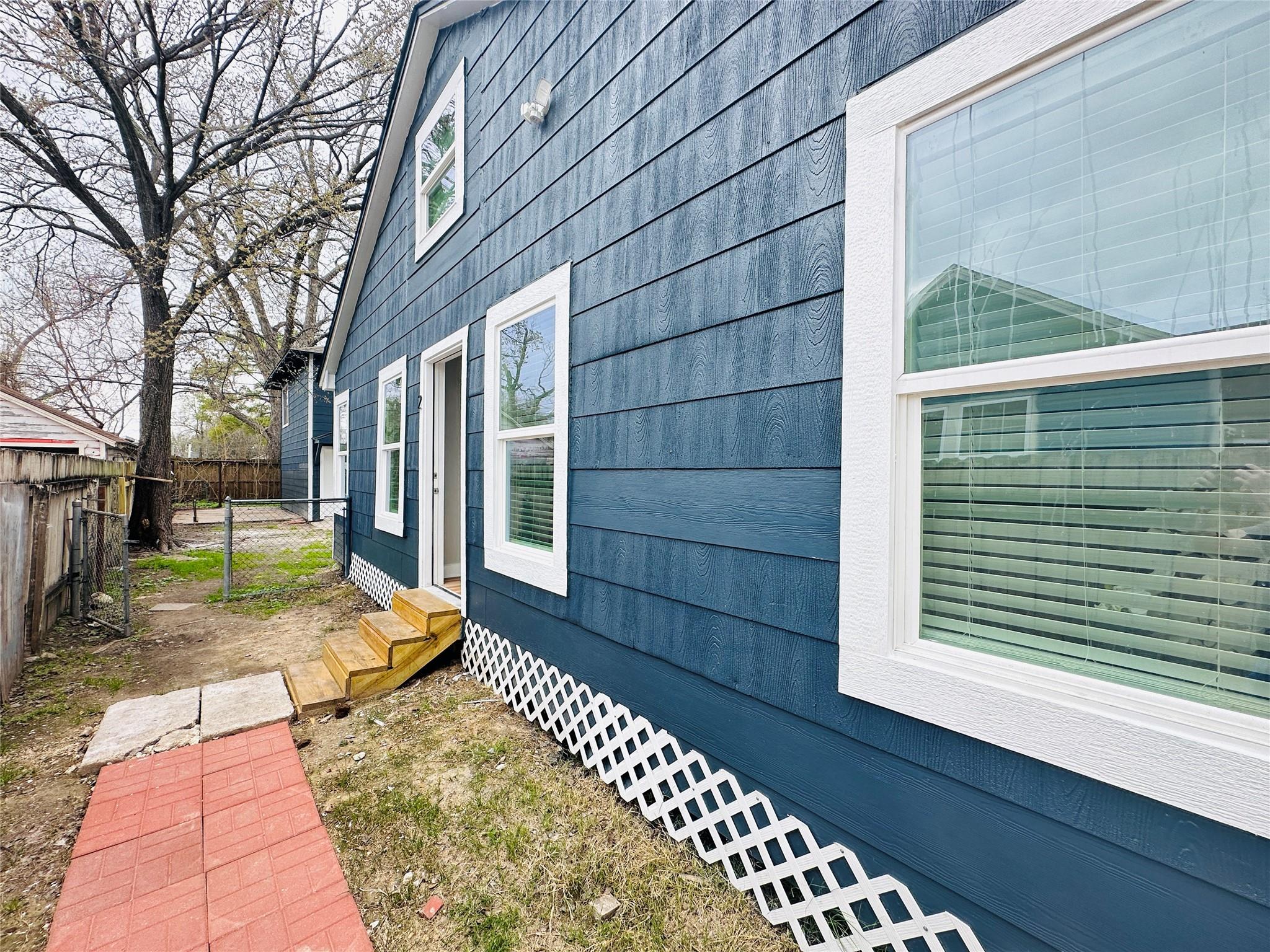 Residential Income in Houston 4