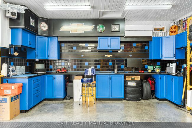 1920 Landry St, House other with 3 bedrooms, 3 bathrooms and 9 parking in Clarence Creek ON | Image 45