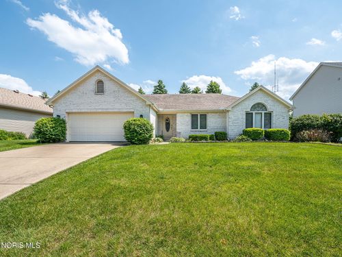 7427 Country Meadow Ct, Sylvania, OH, 43560-3840 | Card Image
