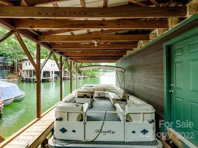 110 Rock Crest Cv, House other with 3 bedrooms, 2 bathrooms and null parking in Lake Lure NC | Image 7