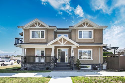 120 Rosser Ave, Burnaby, BC, V5C5C3 | Card Image