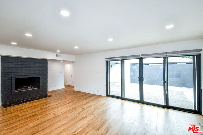 270 Grace Dr, Condo with 2 bedrooms, 1 bathrooms and null parking in South Pasadena CA | Image 4