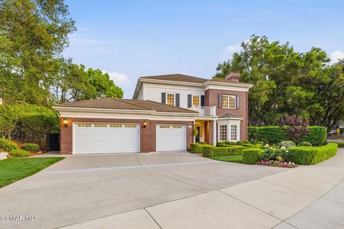 196 Lake Sherwood Dr, Lake Sherwood, CA, 91361-5193 | Card Image