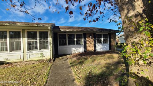 51 Edinburgh Ln, Manchester, NJ, 08759-5558 | Card Image