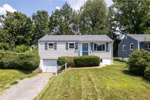303 Violet Dr, Lower Burrell, PA, 15068-3337 | Card Image
