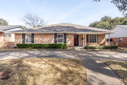 10146 Coveridge Dr, Dallas, TX, 75238-1521 | Card Image