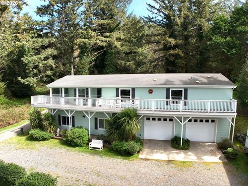 30339 Hillside Ter, Gold Beach, OR, 97444-9514 | Card Image