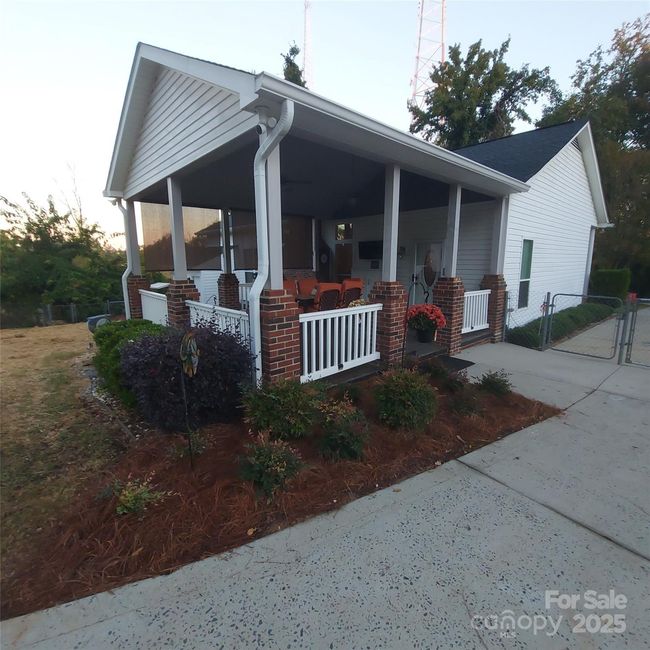 4000 Wilson Ln, House other with 3 bedrooms, 3 bathrooms and null parking in Charlotte NC | Image 35