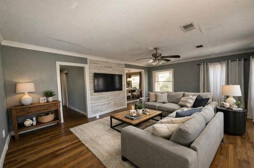 1202 Pine Ave, Orange, TX, 77630-5549 | Card Image