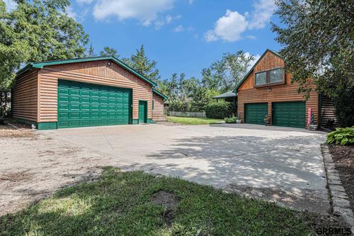 3521 N 267th Plz, Waterloo, NE, 68069-5837 | Card Image