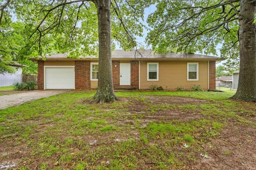 708 E Dyann Drive, Nixa, MO, 65714 | Card Image