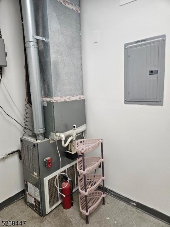 1032 Broad St, Home with 0 bedrooms, 0 bathrooms and null parking in Bloomfield NJ | Image 6