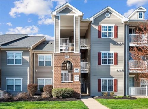 1011 Stockton Rdg, Cranberry Township, PA, 16066-2238 | Card Image