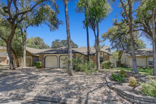 13135 Mill Stone Dr, Austin, TX, 78729-2753 | Card Image