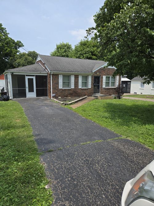 2205 Hurdwood Dr, Nashville, TN, 37211-2125 | Card Image