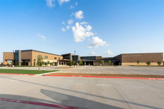 New elementary school in the Neighborhood | Image 20
