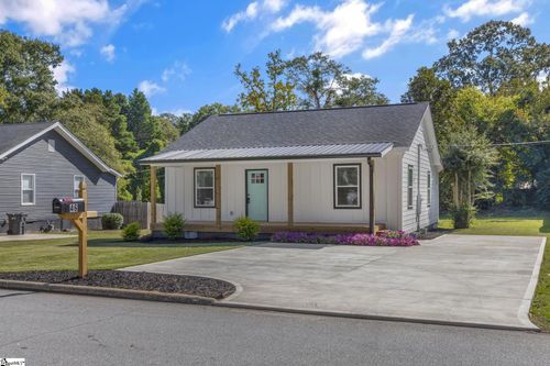 46 Dorsey Blvd, Greenville, SC, 29611-5145 | Card Image
