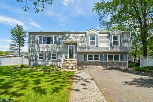 11 Steele Ave, Lincoln Park, NJ, 07035-2438 | Card Image