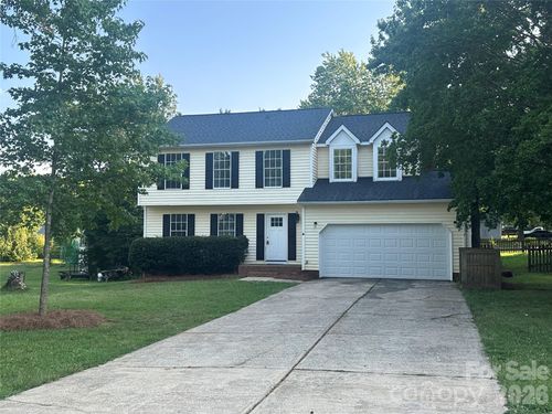 2000 Teresa Jill Dr, Charlotte, NC, 28213-3703 | Card Image