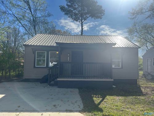 220 8th Ave Nw, Decatur, AL, 35601-2262 | Card Image