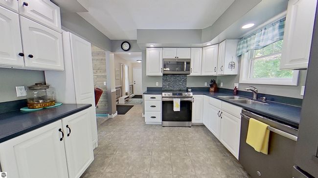 1069 El Camino Grande, House other with 4 bedrooms, 2 bathrooms and null parking in Lake Isabella MI | Image 21