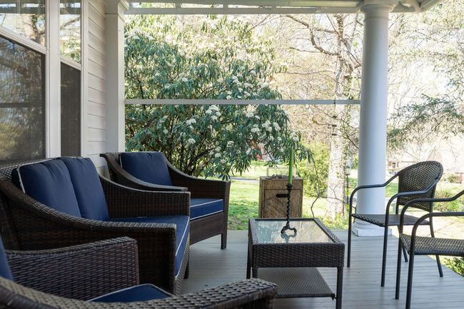 675 E Beverley St, House other with 4 bedrooms, 4 bathrooms and null parking in STAUNTON VA | Image 6