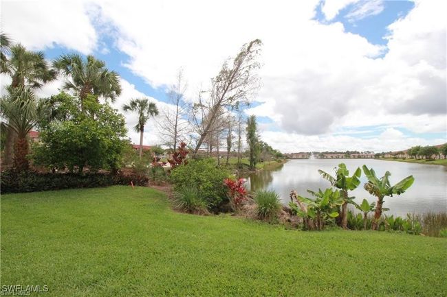 APT-204 - 2920 Cypress Trace Cir, Condo with 2 bedrooms, 2 bathrooms and null parking in NAPLES FL | Image 16