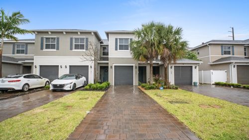 185 Bandol St, Riviera Beach, FL, 33404-2079 | Card Image
