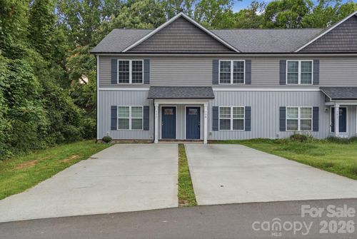 719 Hillside St, Kannapolis, NC, 28083-5231 | Card Image