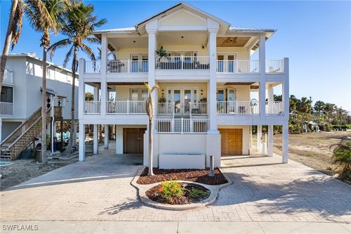 945 San Carlos Dr, FORT MYERS BEACH, FL, 33931-2225 | Card Image