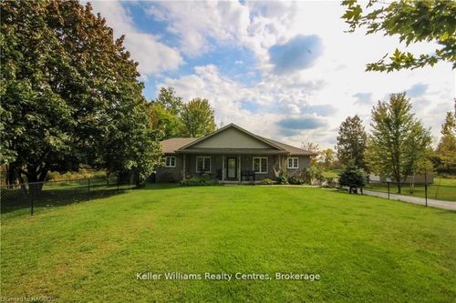6806 Highway 21 Highway, Arran Elderslie, ON, N0H1A0 | Card Image