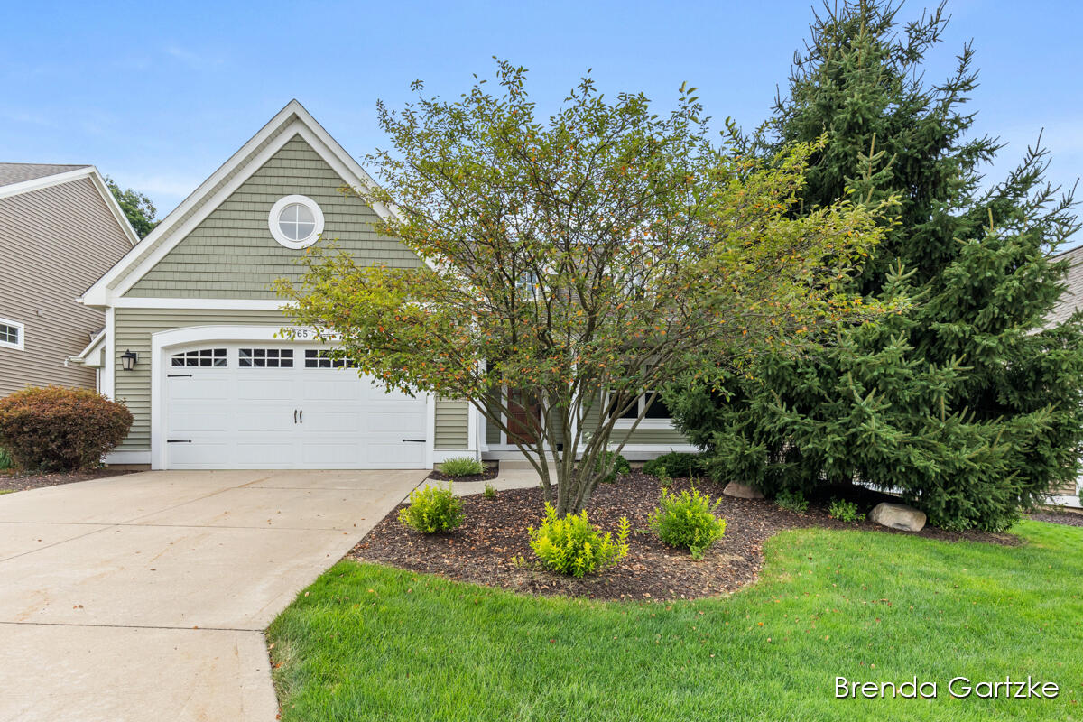 Gables Ct, Grand Rapids, MI 49525