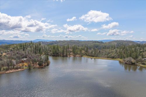 8908 Lakeside Dr, Mountain Ranch, CA, 95246 | Card Image