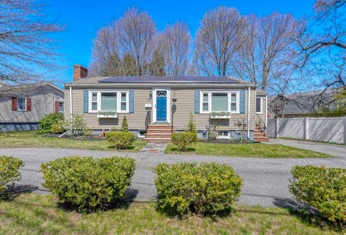115 Washington St, Melrose, MA, 02176-5111 | Card Image