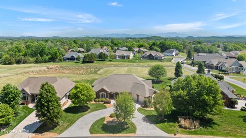 104 Wesa Trl, Vonore, TN, 37885-2728 | Card Image