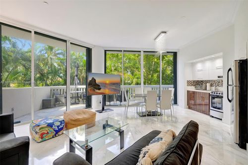 apt-204-2000 Island Blvd, Aventura, FL, 33160-4958 | Card Image