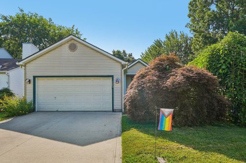 1340 Tenagra Way, Columbus, OH, 43228-9192 | Card Image