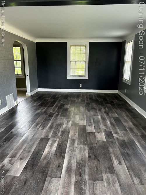 5310 Wakefield Rd, Grand Blanc, MI, 48439-9186 | Card Image