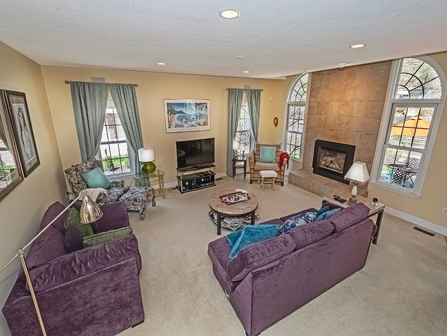 5023 Northfield Dr, House other with 3 bedrooms, 4 bathrooms and 3 parking in Gibsonia PA | Image 7